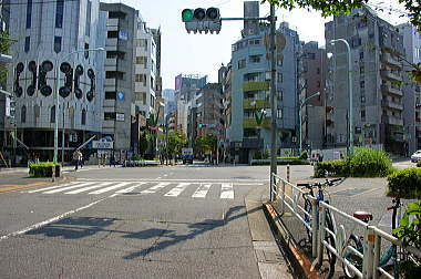 恵比寿西一丁目交差点