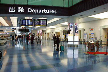 3階 出発ロビー