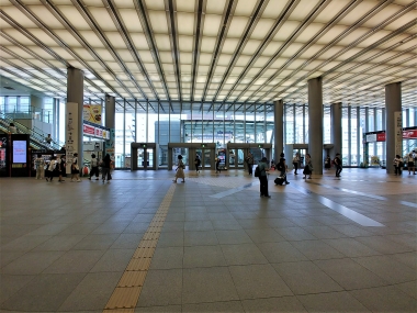 新横浜駅構内北口