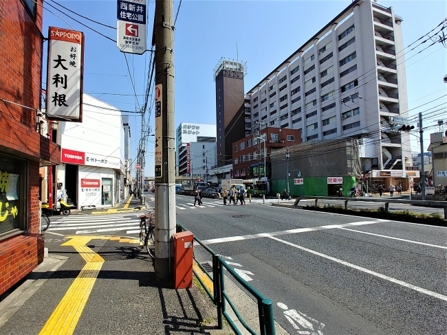西新井大師参道交差点