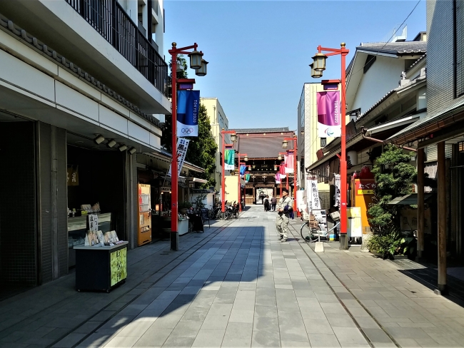 西新井大師参道