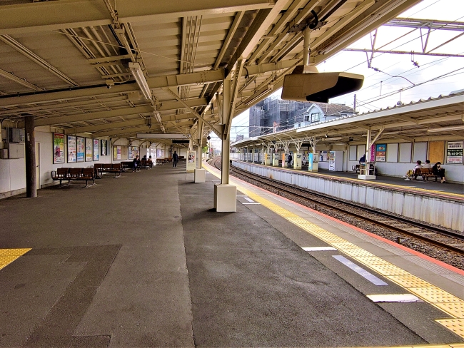 柴又駅ホーム